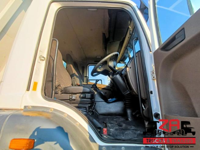 2022 FUSO FJ26.280 10 CUBE TIPPER TRUCK [#11449]